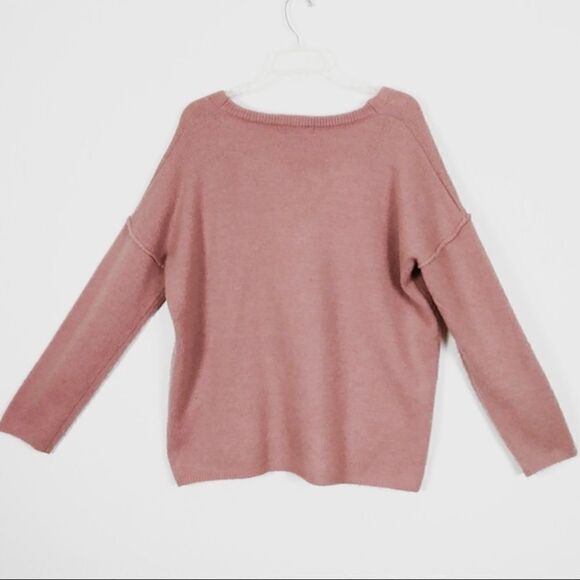 Forever 21 Blush Pink Oversized Vneck Sweater - Picture 2 of 3